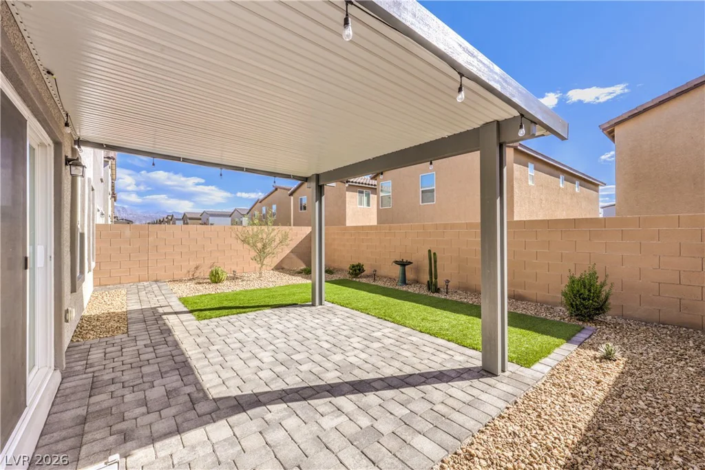 5630 Serene Rock, North Las Vegas, NV 89081