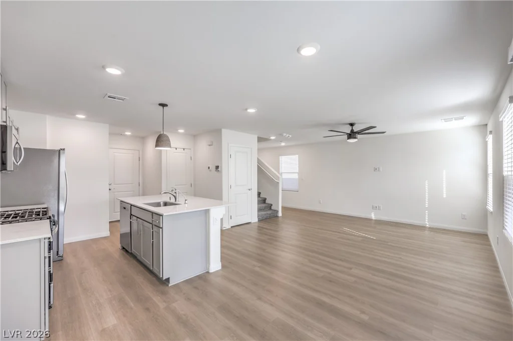 5630 Serene Rock, North Las Vegas, NV 89081