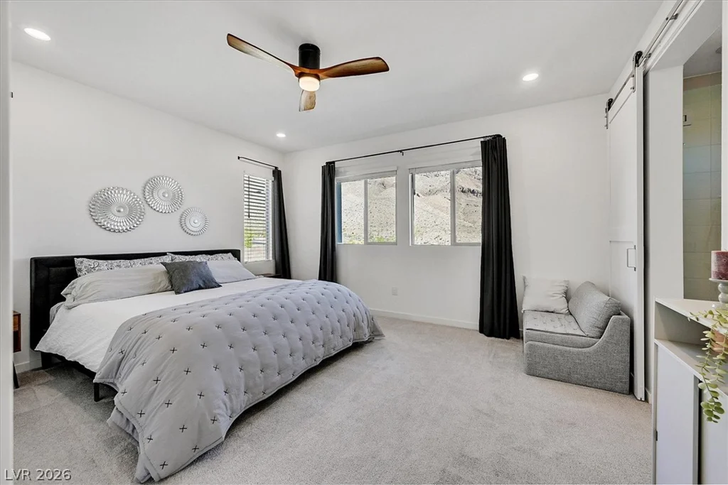 11636 Desert Hollow, Las Vegas, NV 89138
