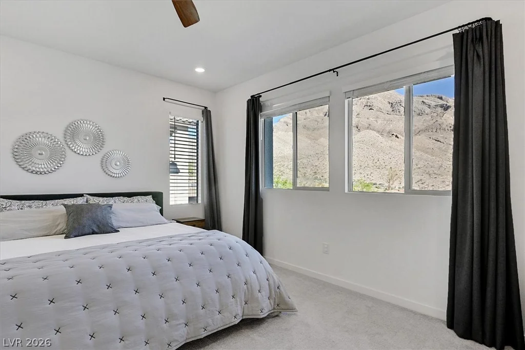 11636 Desert Hollow, Las Vegas, NV 89138