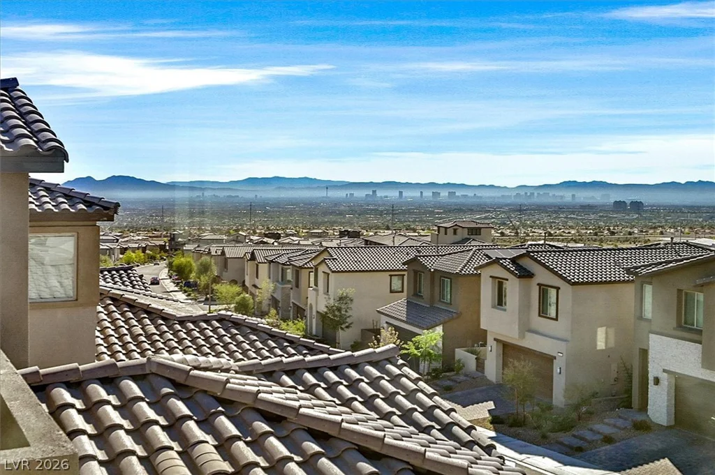 11636 Desert Hollow, Las Vegas, NV 89138