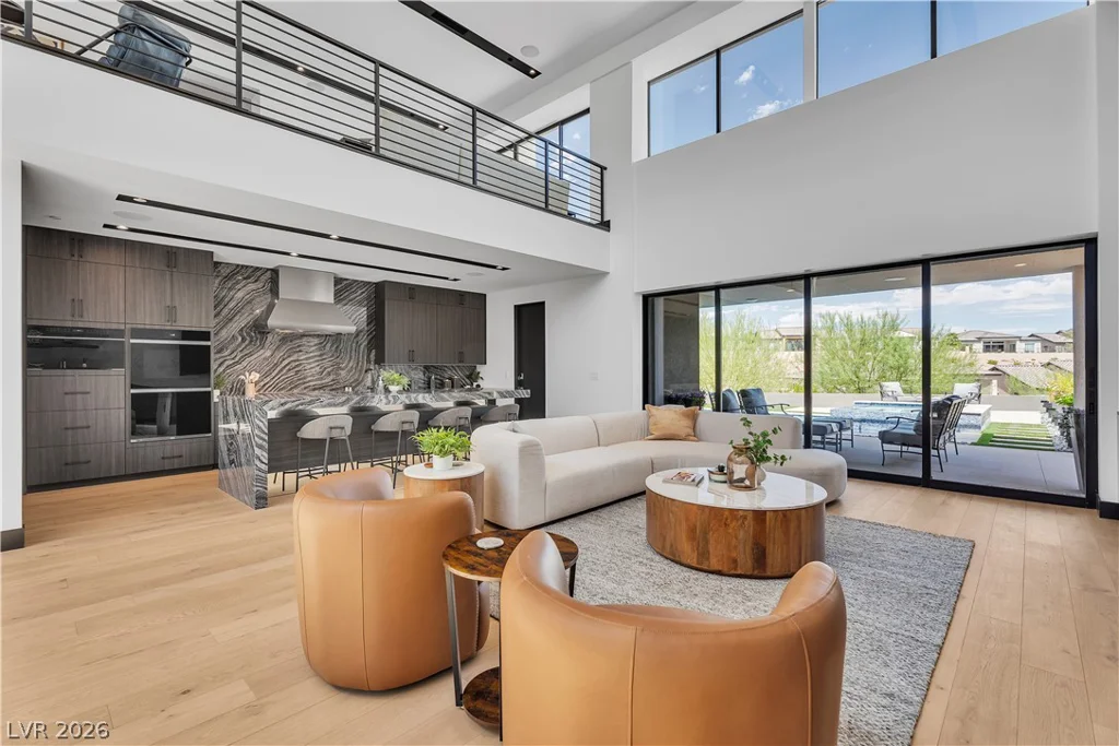 16 Canyon Shores, Henderson, NV 89011