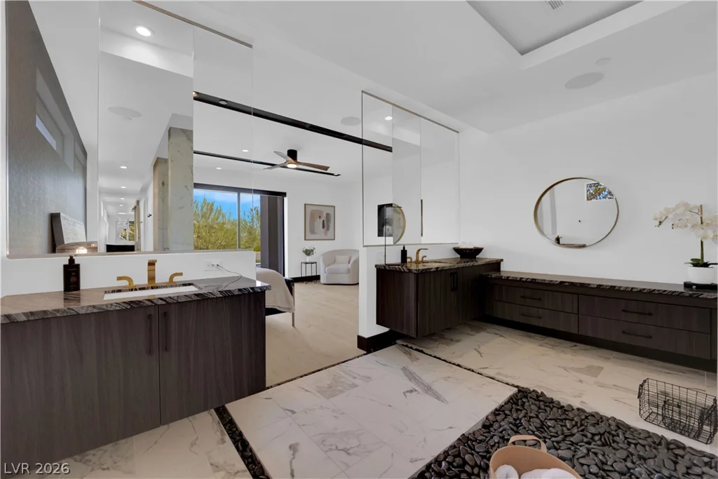 16 Canyon Shores, Henderson, NV 89011