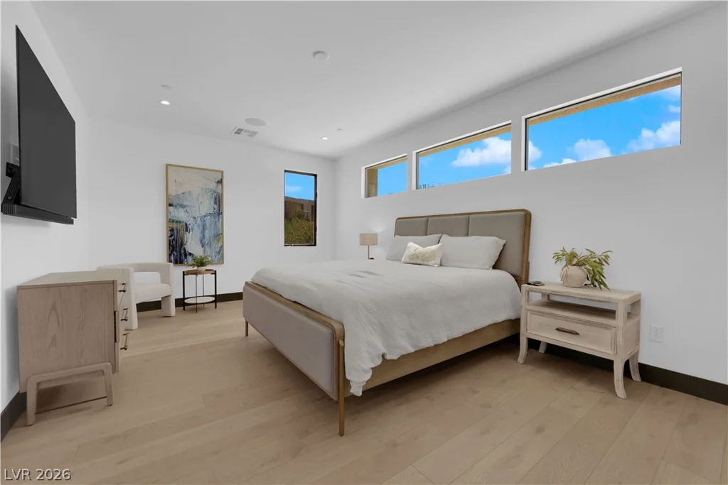 16 Canyon Shores, Henderson, NV 89011