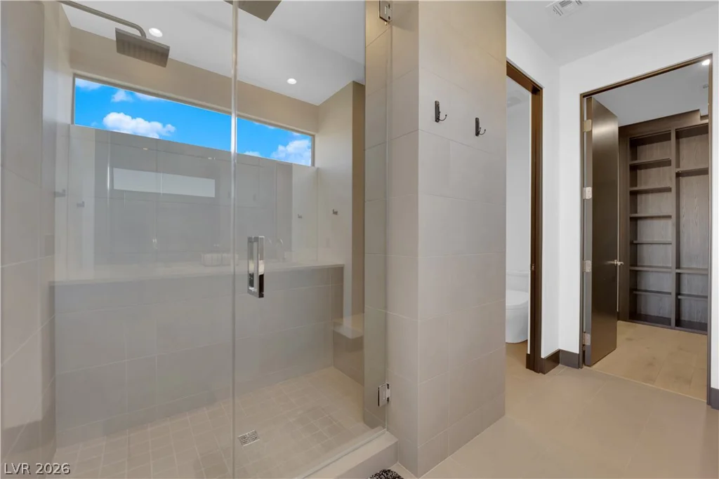 16 Canyon Shores, Henderson, NV 89011