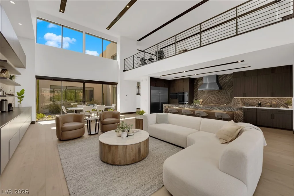 16 Canyon Shores, Henderson, NV 89011