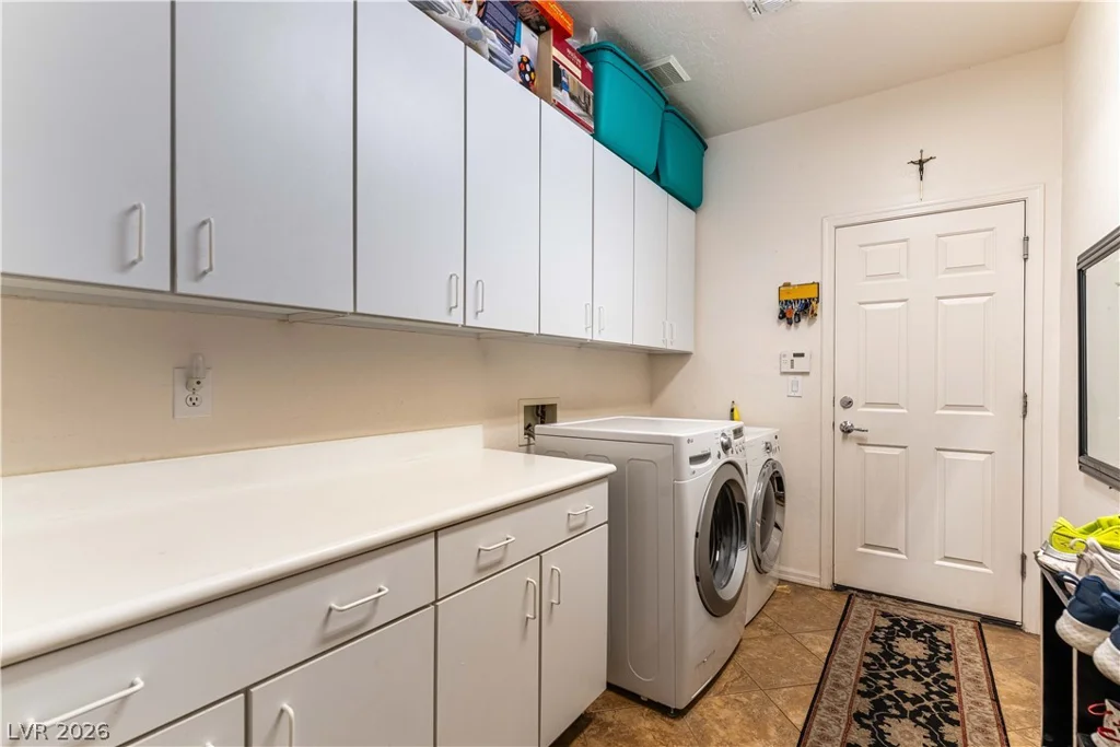 93 Blaven, Henderson, NV 89002