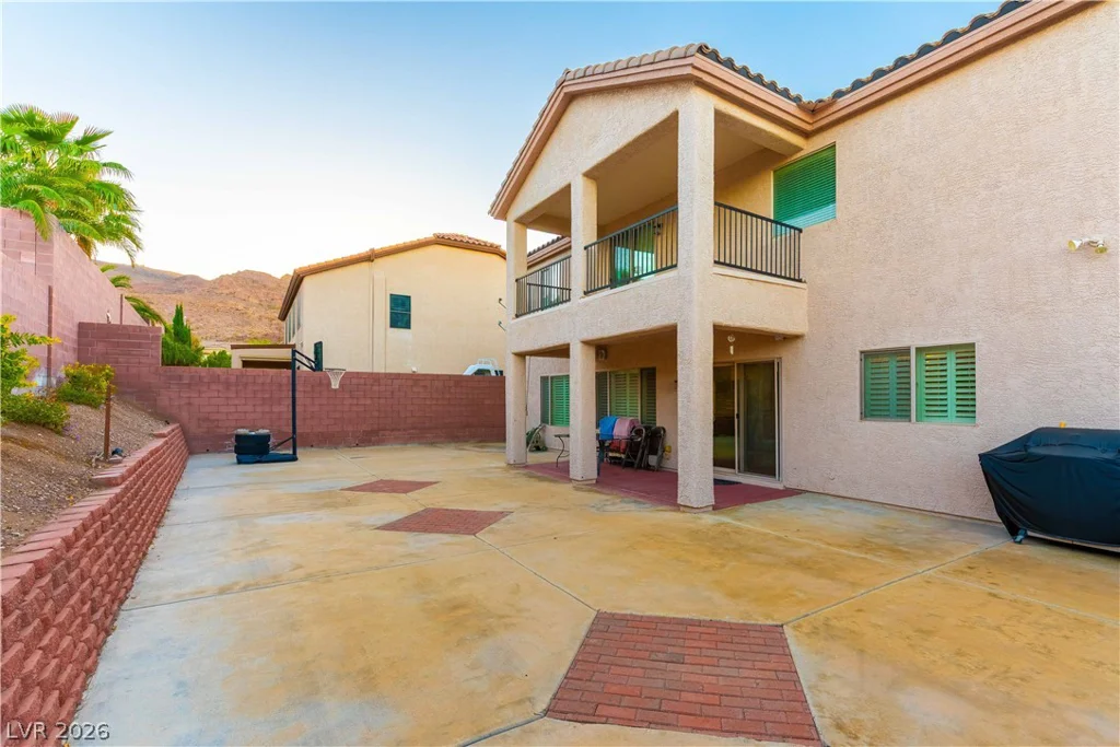 93 Blaven, Henderson, NV 89002
