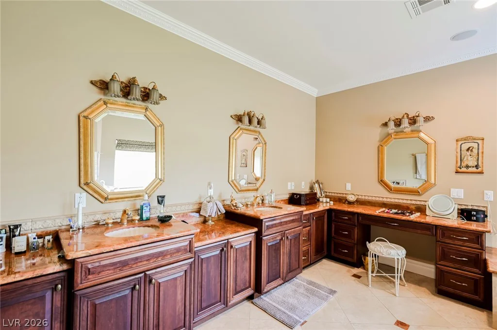 3495 Pama, Las Vegas, NV 89120