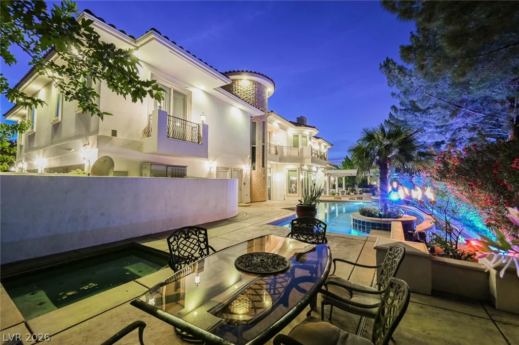 3495 Pama, Las Vegas, NV 89120