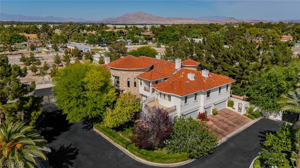 3495 Pama, Las Vegas, NV 89120
