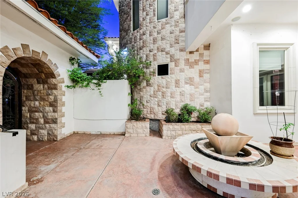 3495 Pama, Las Vegas, NV 89120
