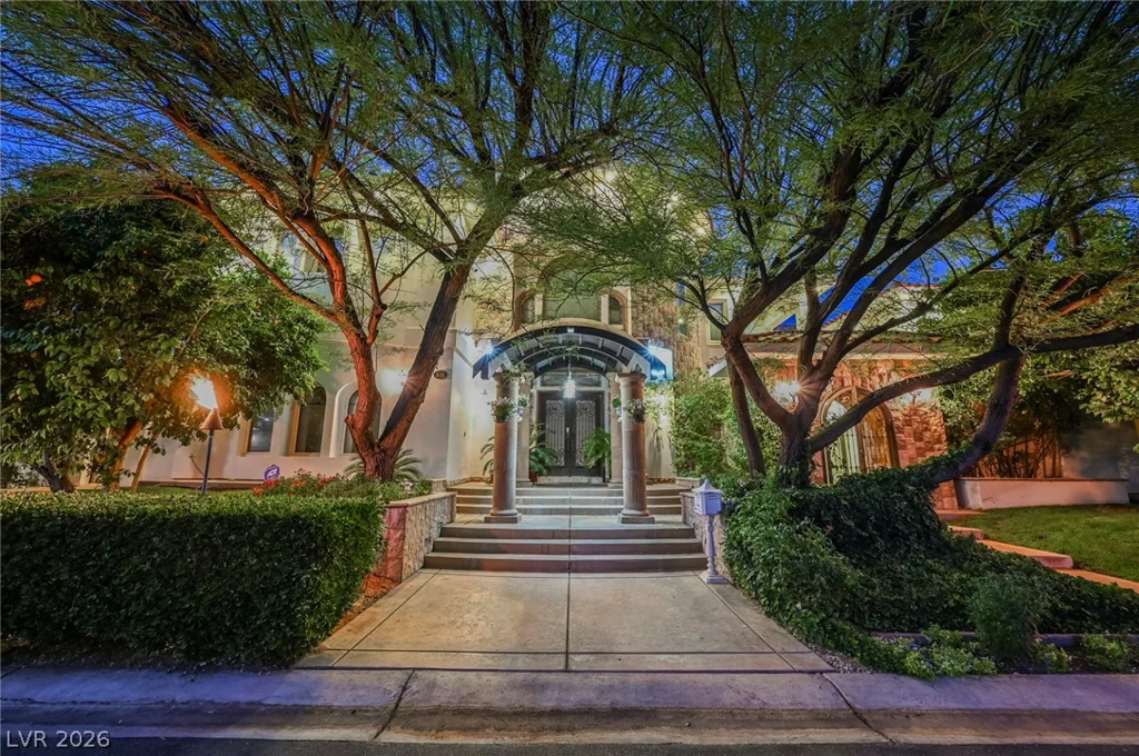 3495 Pama, Las Vegas, NV 89120