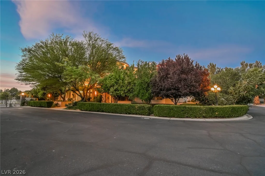 3495 Pama, Las Vegas, NV 89120