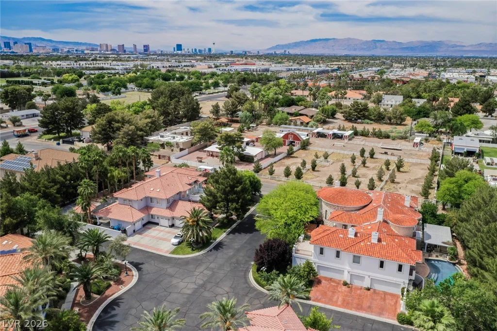 3495 Pama, Las Vegas, NV 89120