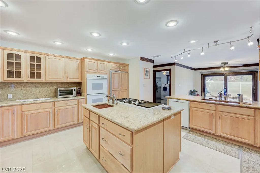 1591 Rocking Horse, Henderson, NV 89002