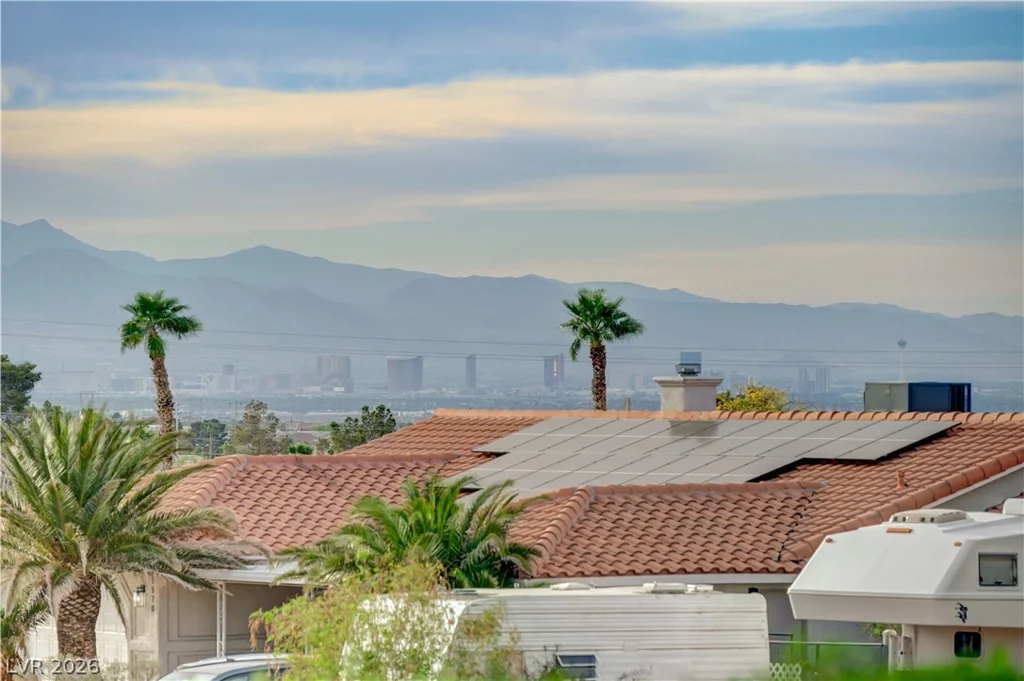 1591 Rocking Horse, Henderson, NV 89002