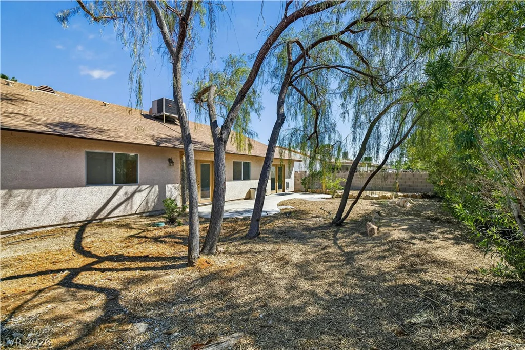 2424 Indian Sage, Las Vegas, NV 89108