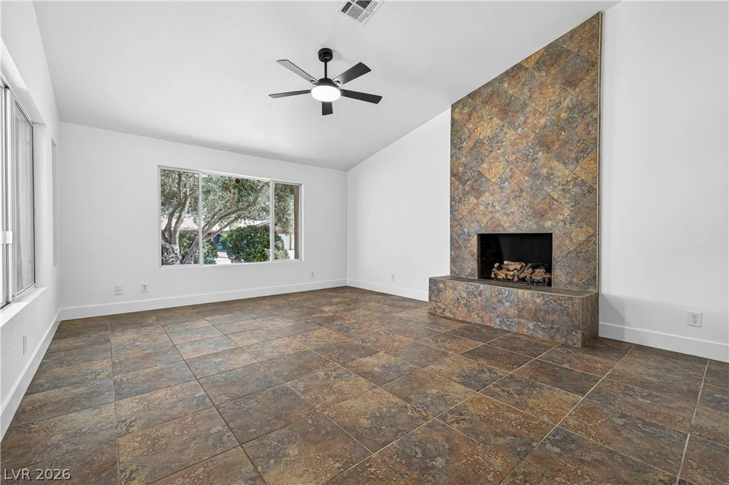 2424 Indian Sage, Las Vegas, NV 89108