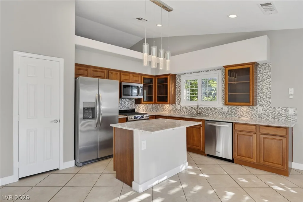 5105 Golfridge, Las Vegas, NV 89130