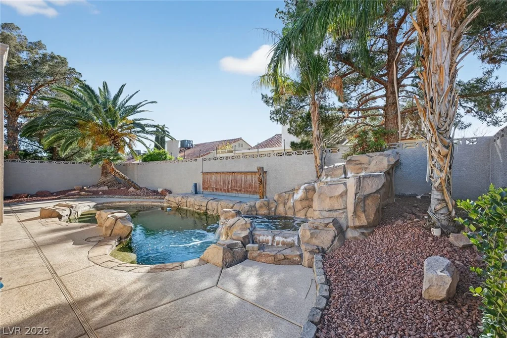 5105 Golfridge, Las Vegas, NV 89130