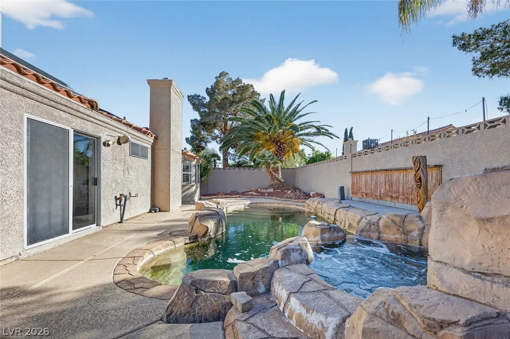 5105 Golfridge, Las Vegas, NV 89130