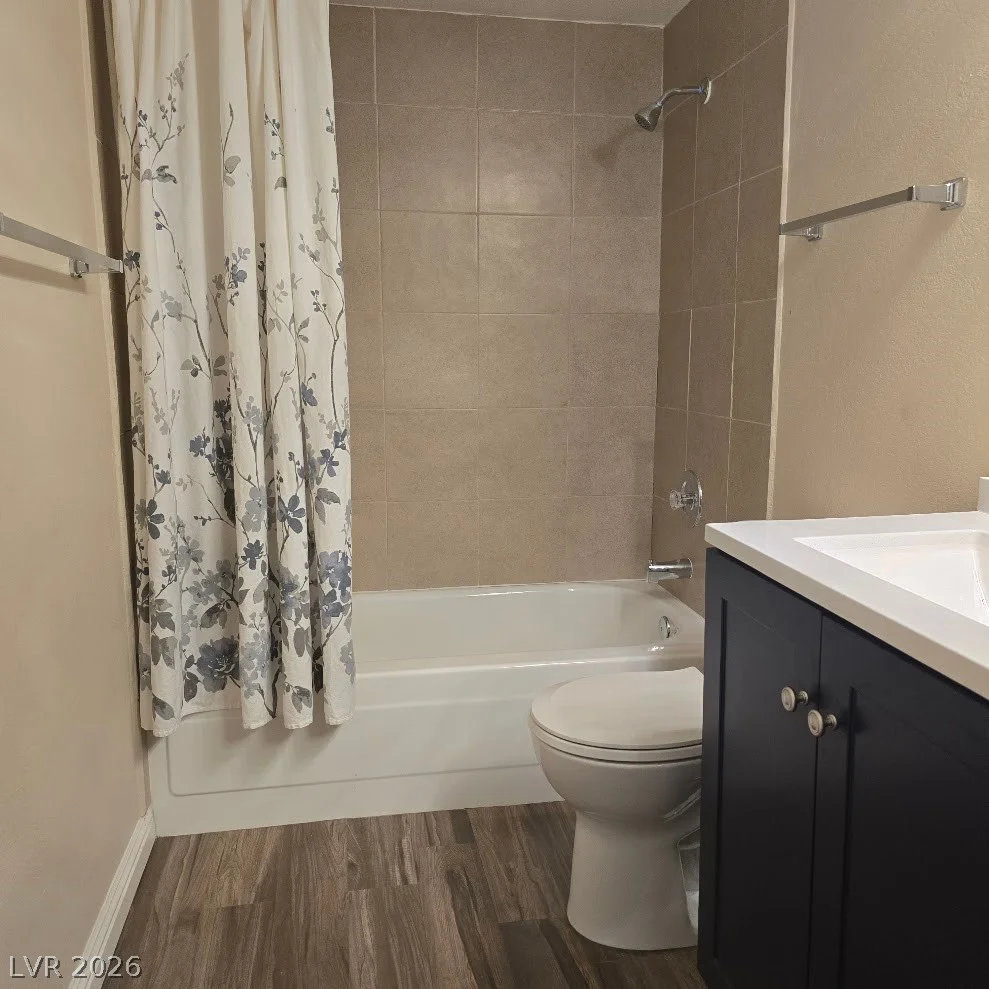 713 Rock Springs, Las Vegas, NV 89128