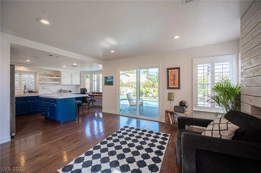 9324 Mist Flower, Las Vegas, NV 89134