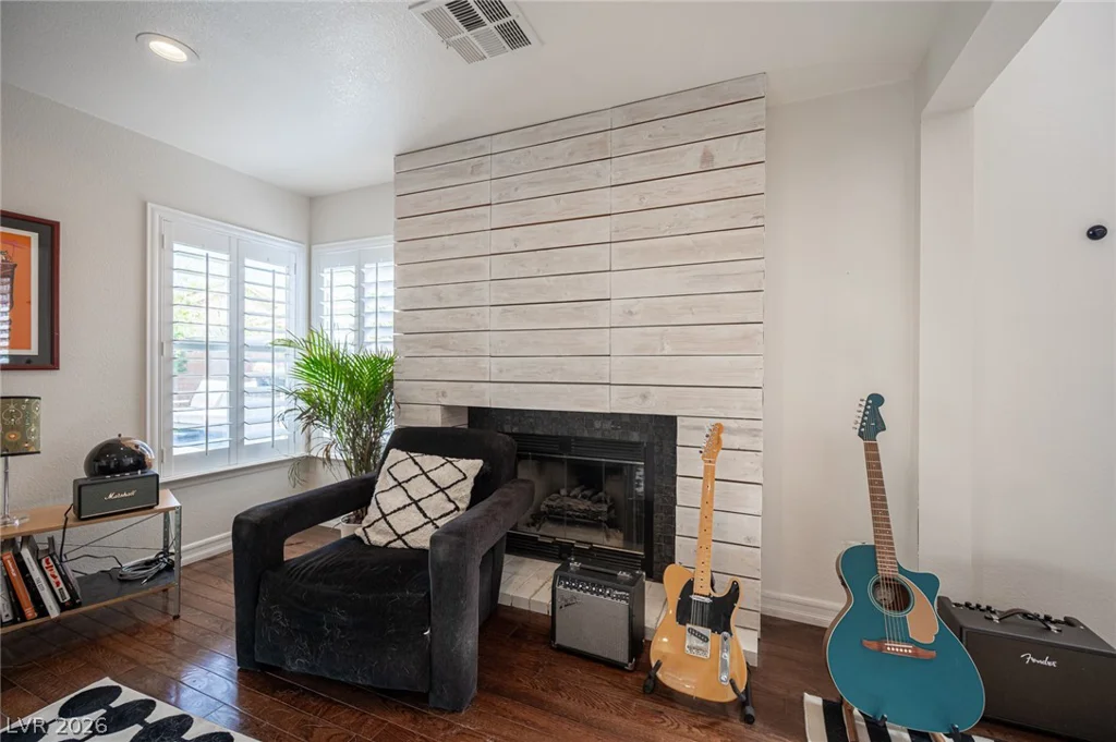 9324 Mist Flower, Las Vegas, NV 89134