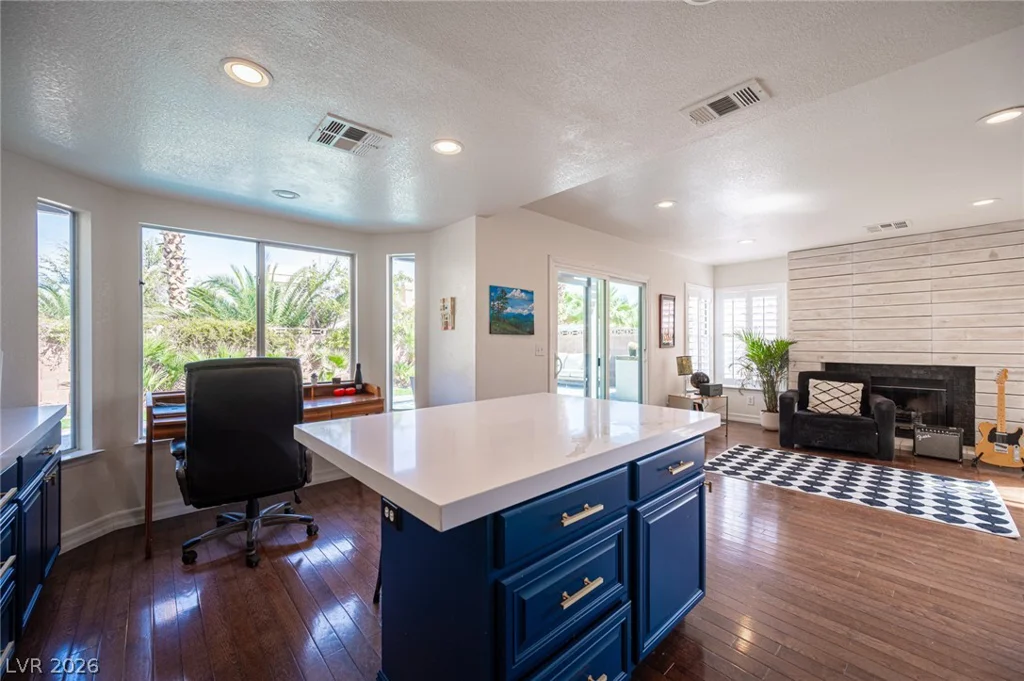 9324 Mist Flower, Las Vegas, NV 89134
