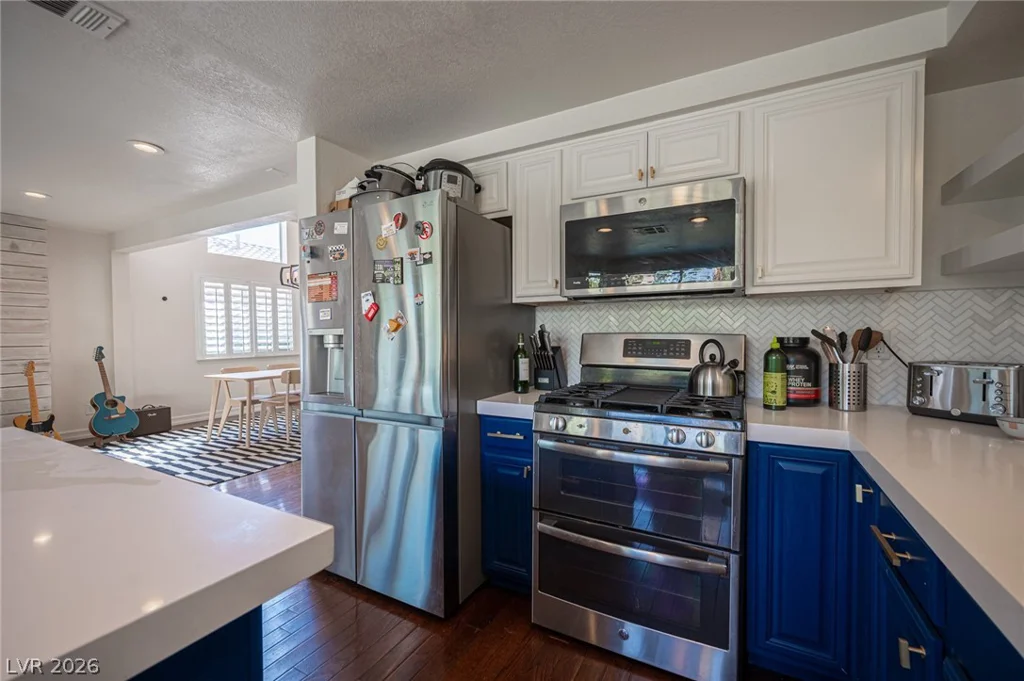 9324 Mist Flower, Las Vegas, NV 89134