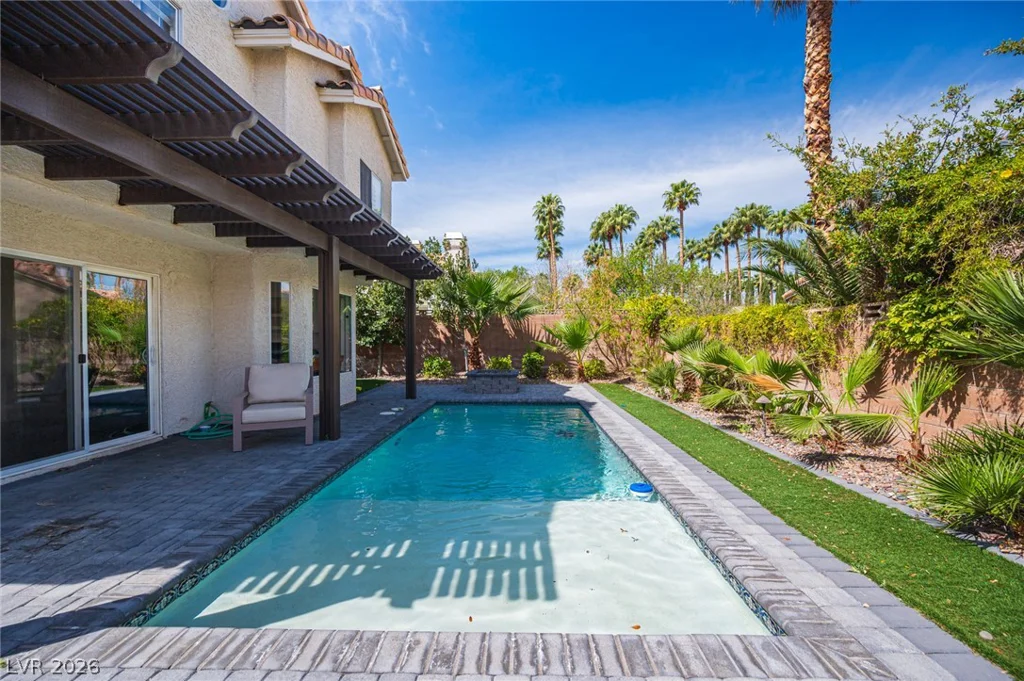 9324 Mist Flower, Las Vegas, NV 89134