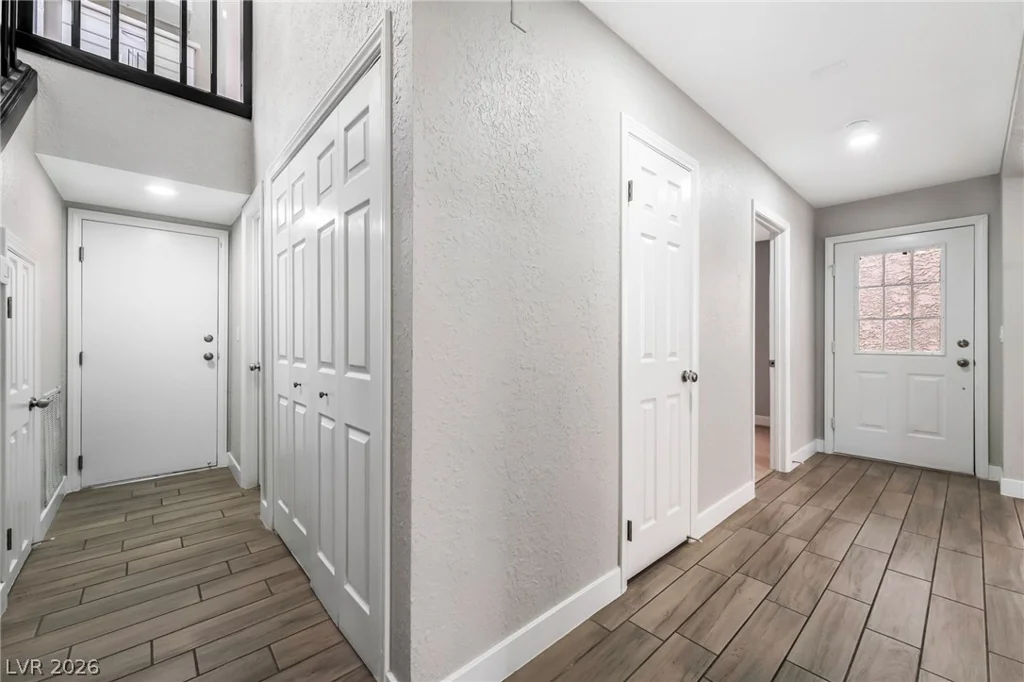 4025 Chalfont, Las Vegas, NV 89121