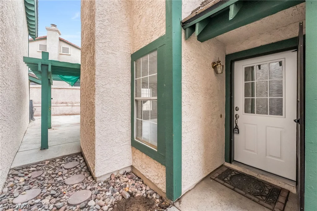 4025 Chalfont, Las Vegas, NV 89121