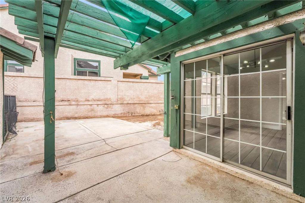 4025 Chalfont, Las Vegas, NV 89121