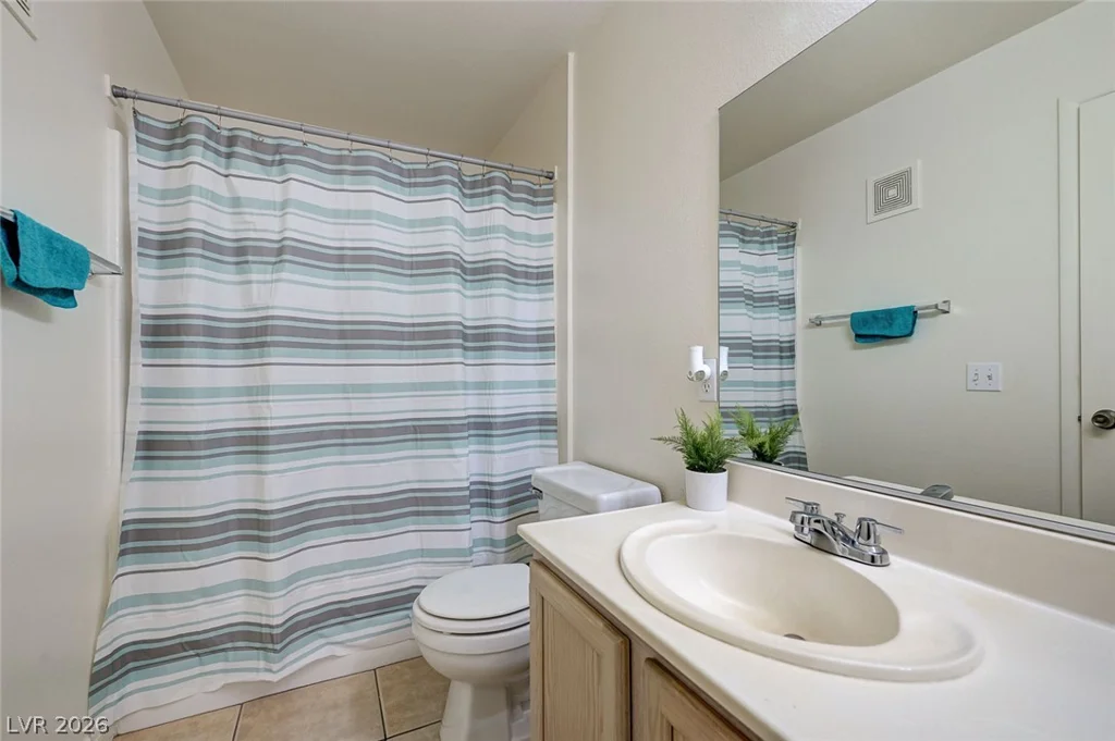3425 Russell, Las Vegas, NV 89120