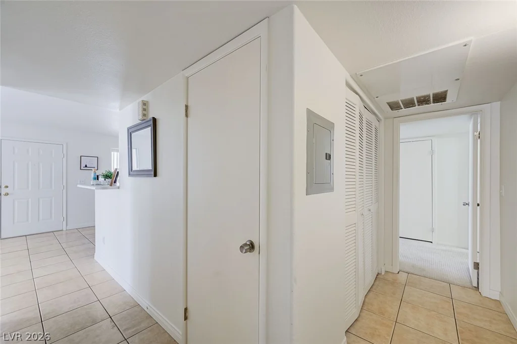 3425 Russell, Las Vegas, NV 89120