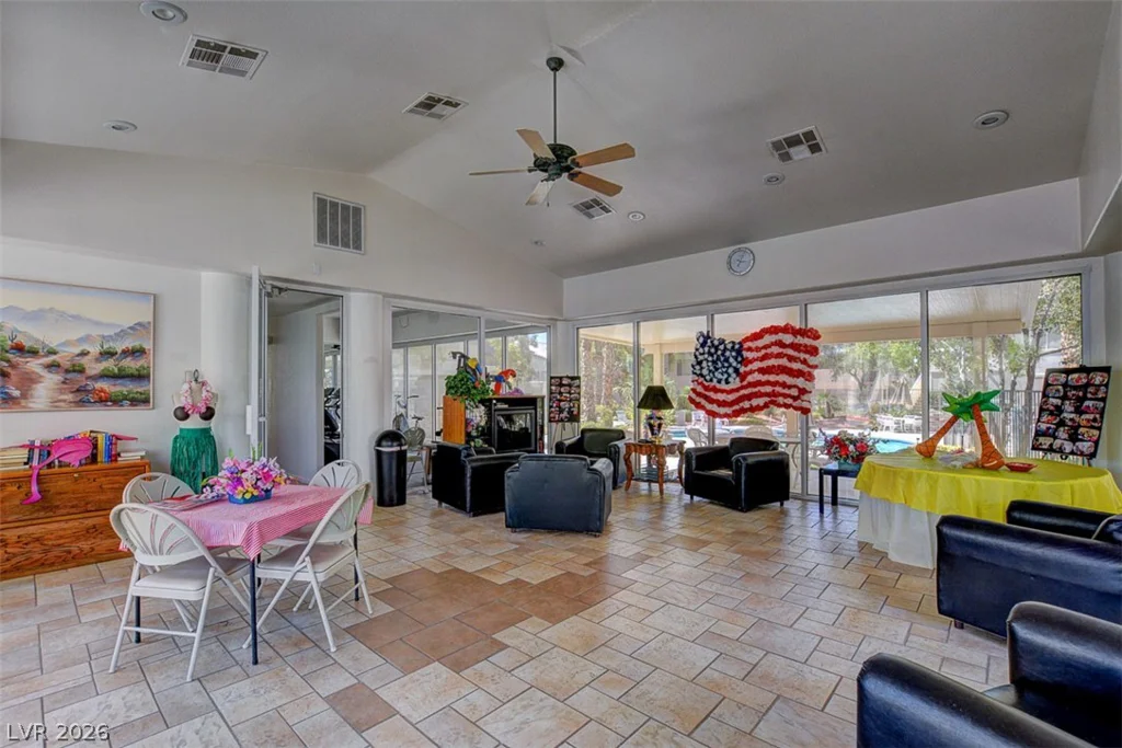 3425 Russell, Las Vegas, NV 89120