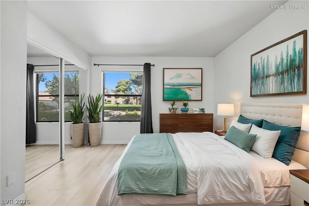 2451 Rainbow, Las Vegas, NV 89108