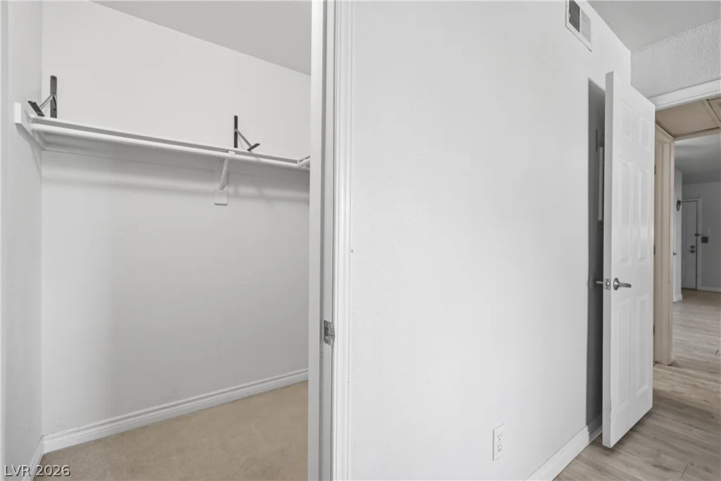 2451 Rainbow, Las Vegas, NV 89108