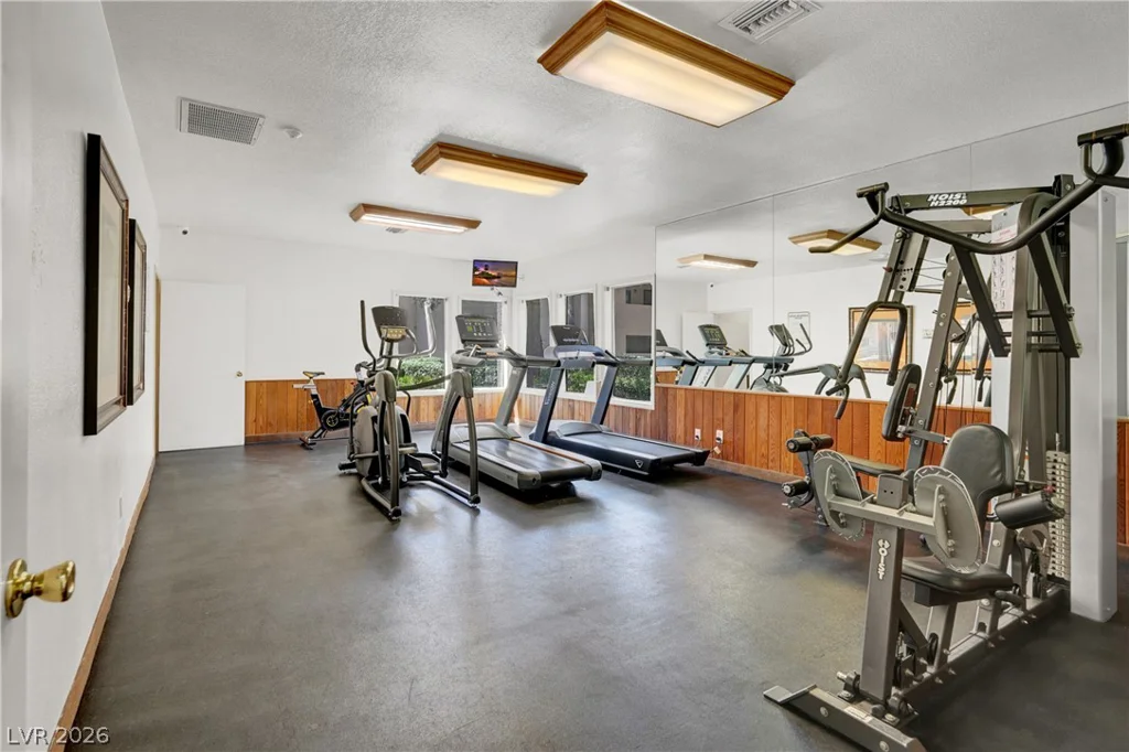2451 Rainbow, Las Vegas, NV 89108