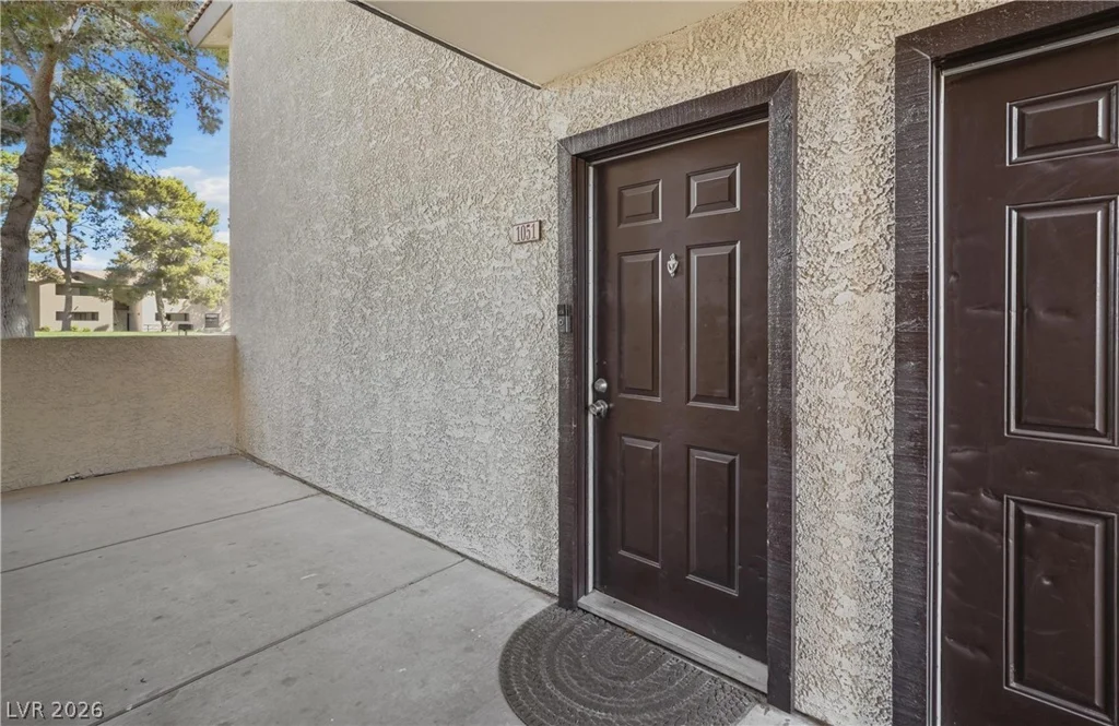 2451 Rainbow, Las Vegas, NV 89108