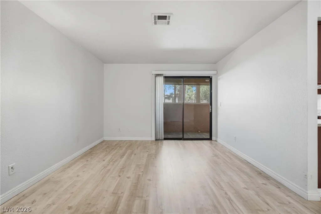 2451 Rainbow, Las Vegas, NV 89108