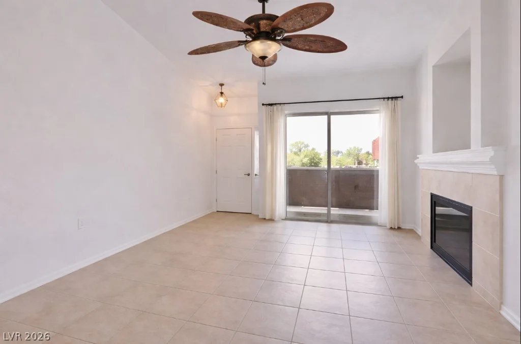 2305 Horizon Ridge, Henderson, NV 89052