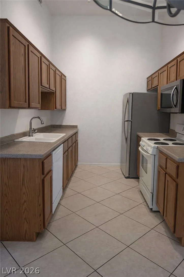 2305 Horizon Ridge, Henderson, NV 89052