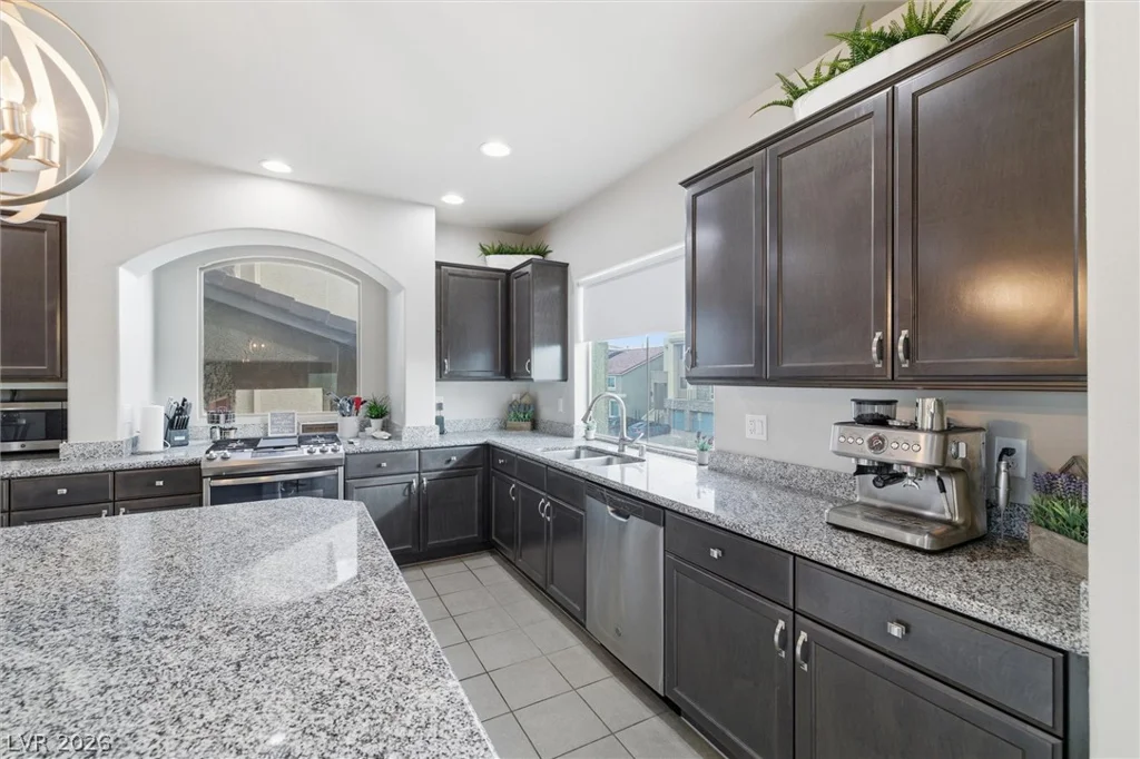 6088 Rockway Glen, Las Vegas, NV 89141
