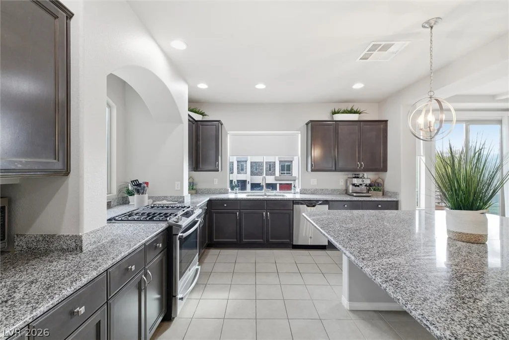 6088 Rockway Glen, Las Vegas, NV 89141