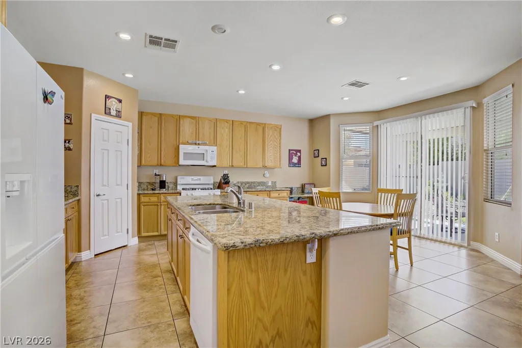 7703 Mesa Verde, Las Vegas, NV 89113