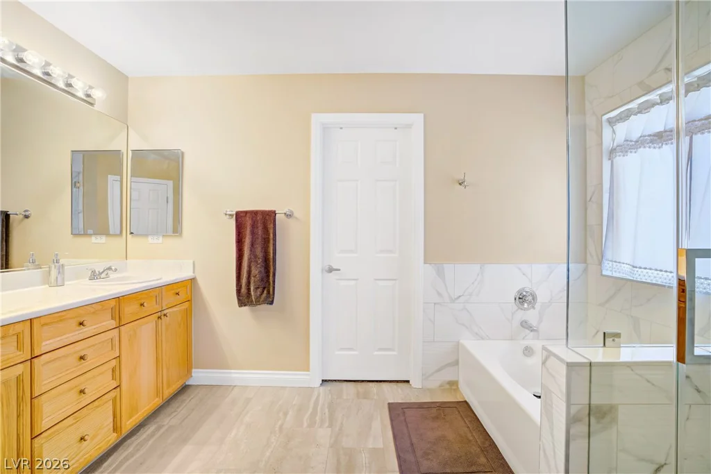 7703 Mesa Verde, Las Vegas, NV 89113