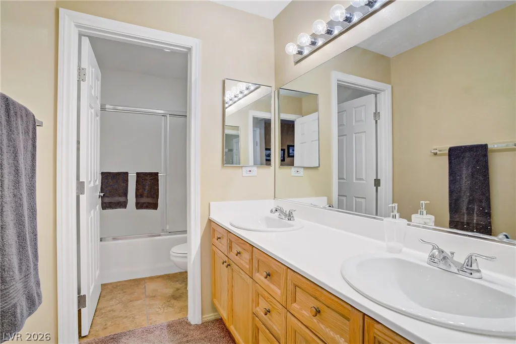 7703 Mesa Verde, Las Vegas, NV 89113